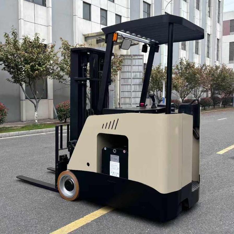 stand-up-rider-forklift