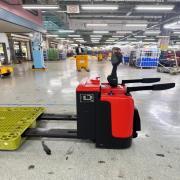 electric pallet truck