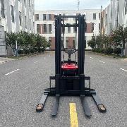 walk behind pallet stacker