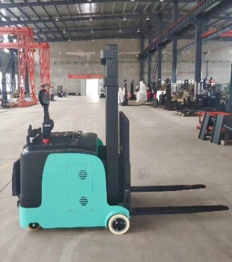 Battery Counterbalance Stacker