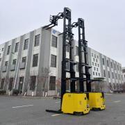 double deep reach truck