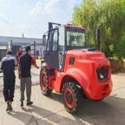 all terrain lift truck